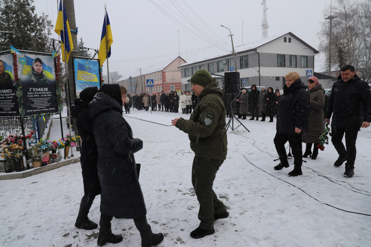 У громаді на Волині вручили державні нагороди рідним полеглих Героїв