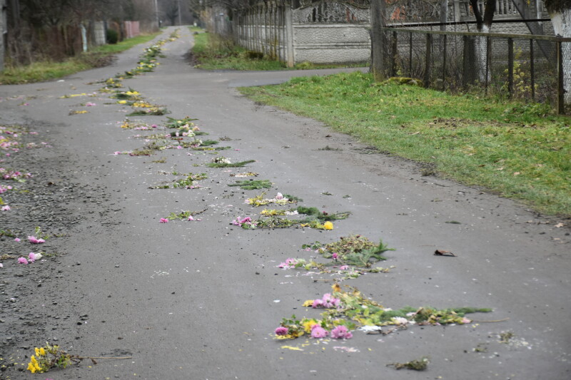Загинув понад рік тому: у Луцькій громаді поховали 27-річного захисника Олександра Філіпчука