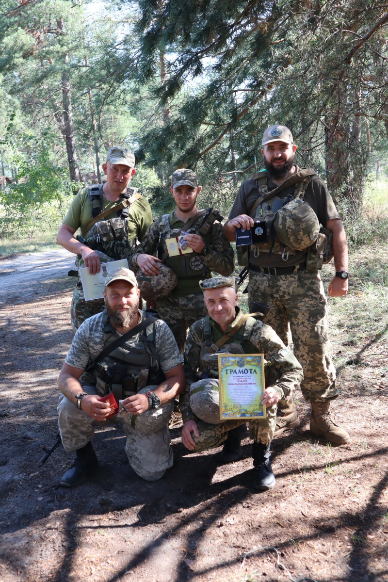 Волинських тероборонівців, які воюють на сході, відзначили нагородами