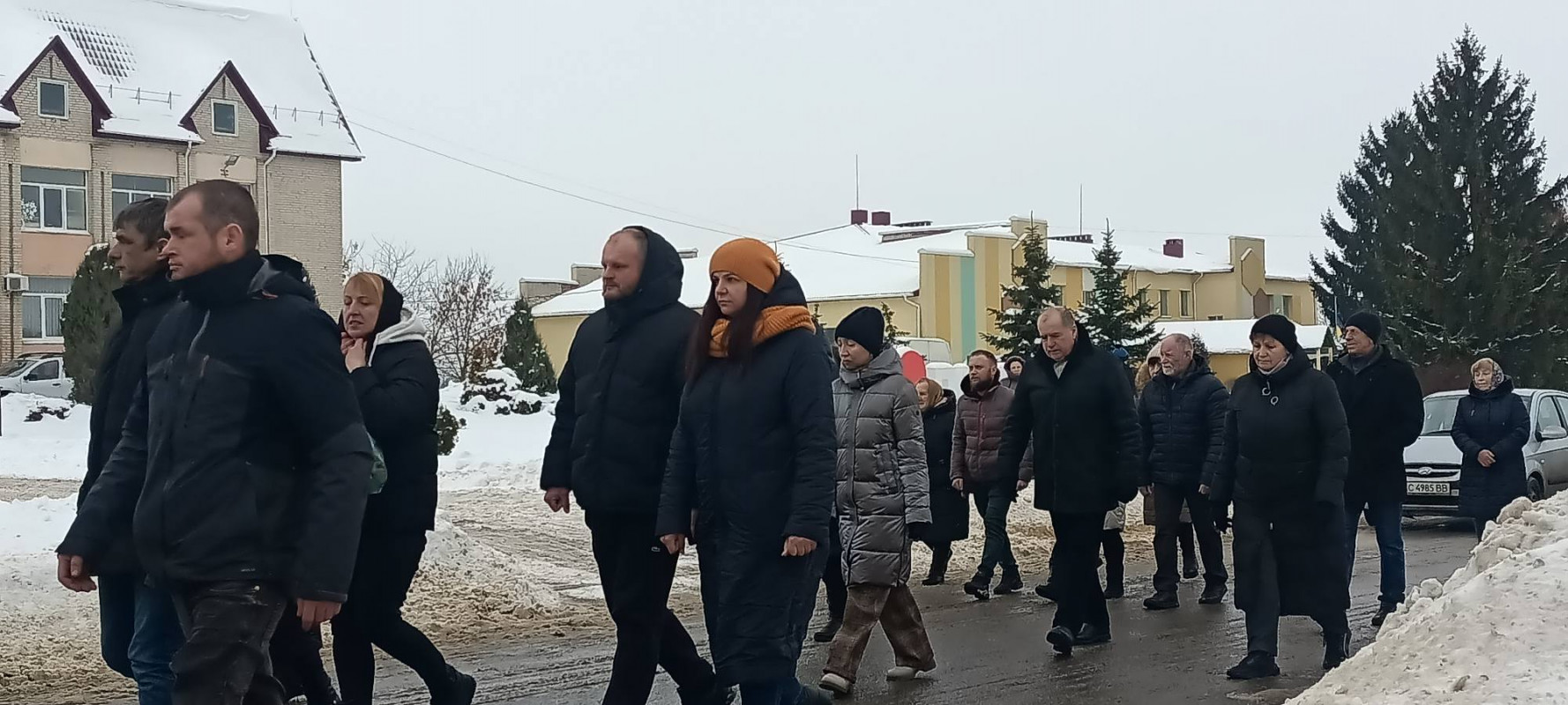 Серце зупинилося під час лікування: на Волині попрощалися з молодим військовослужбовцем Денисом Деркачем