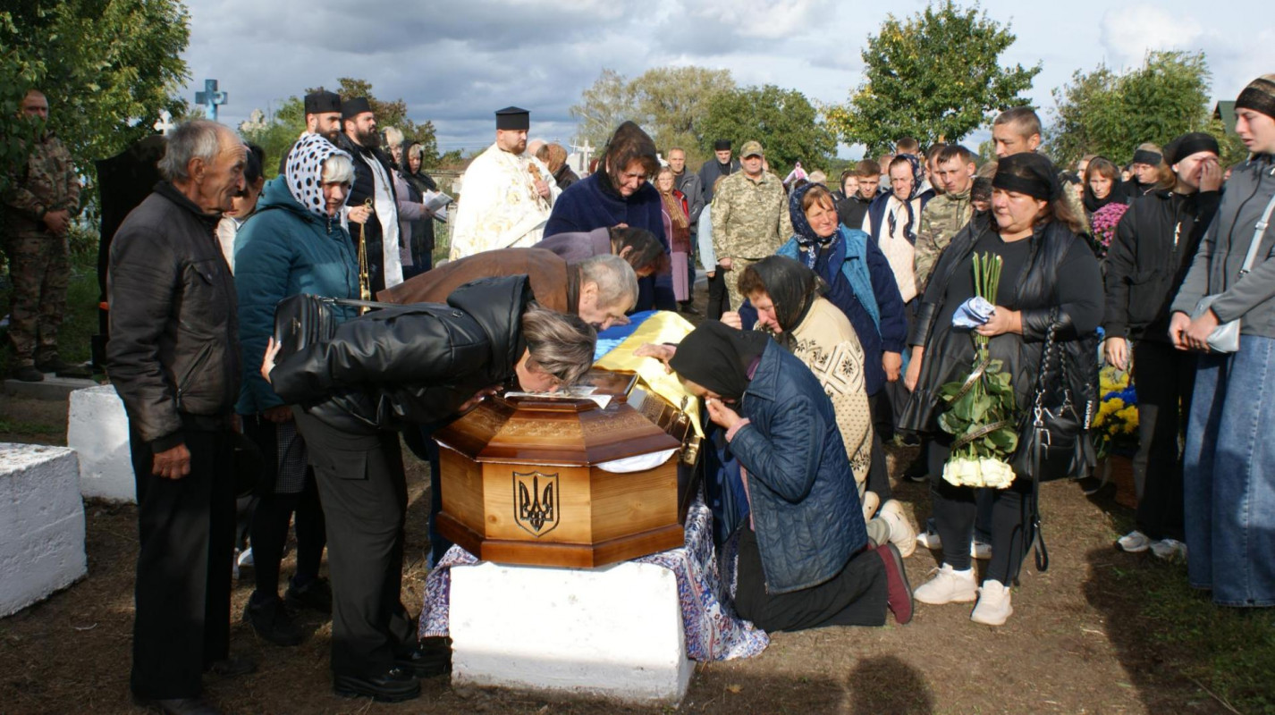 Пройшов війну, пережив ампутацію і будував плани на майбутнє: на Волині поховали 25-річного захисника