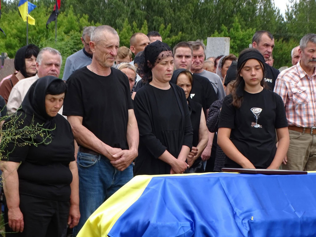 На Волині поховали 26-річного Героя Сергія Самолюка, який понад рік вважався зниклим безвісти