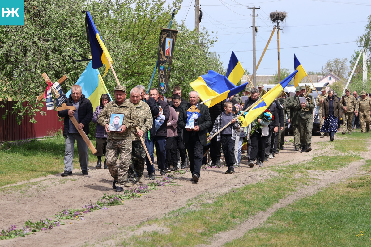 Більше двох років вважався зниклим безвісти: на Волині поховали Героя Сергія Ковальчука