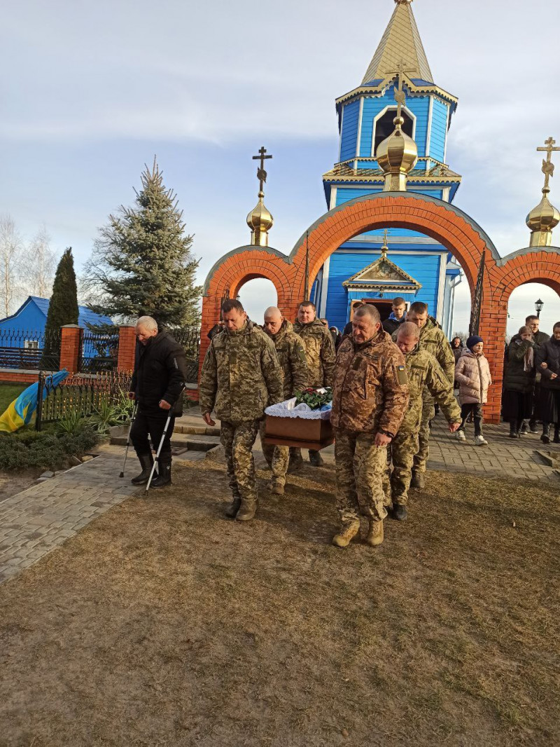 Загинув у Курській області: на Волині усім селом попрощалися з молодим Героєм Дмитром Михальчуком