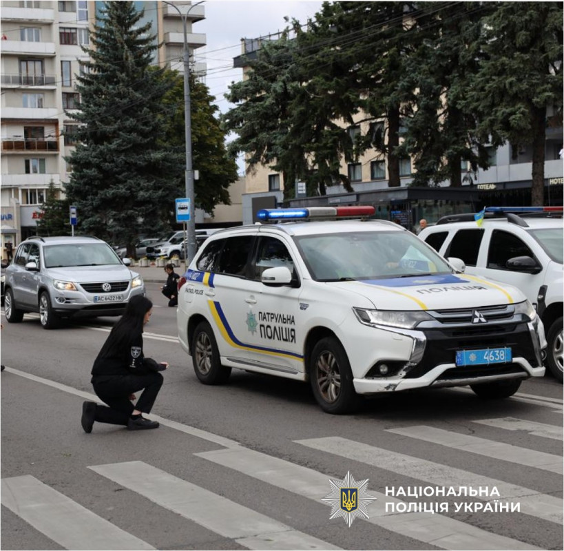 Загинув на Донеччині внаслідок ворожого авіаудару: у Луцьку на колінах попрощалися із підполковником поліції Олександром Солов’янчиком