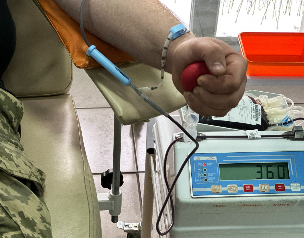 Волинські прикордонники здали кров, аби врятувати життя пораненим