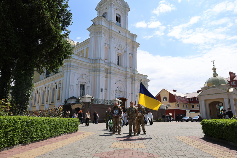 У Луцьку в один день прощалися з трьома Героями - Сергієм Кравченком, Андрієм Крачуновим та Олексієм Каплуном