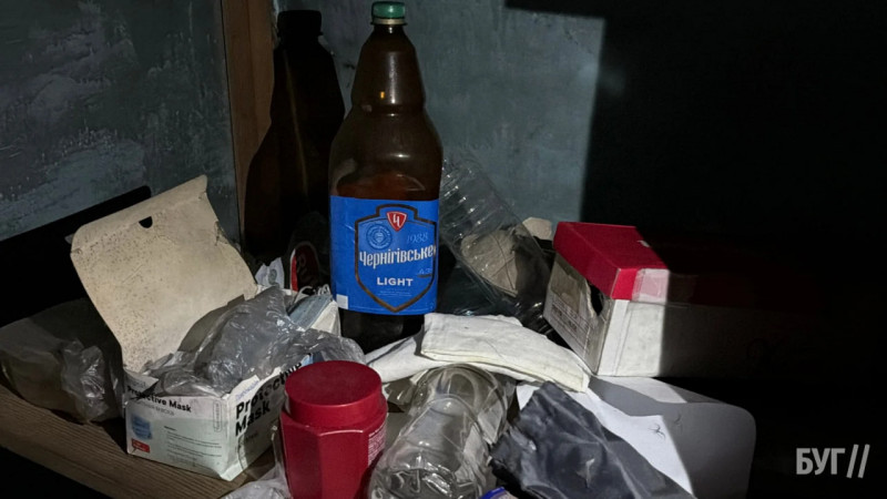 Порожні зали, сміття і зірване майно: що залишила УПЦ МП в Успенському соборі у Володимирі. Фото