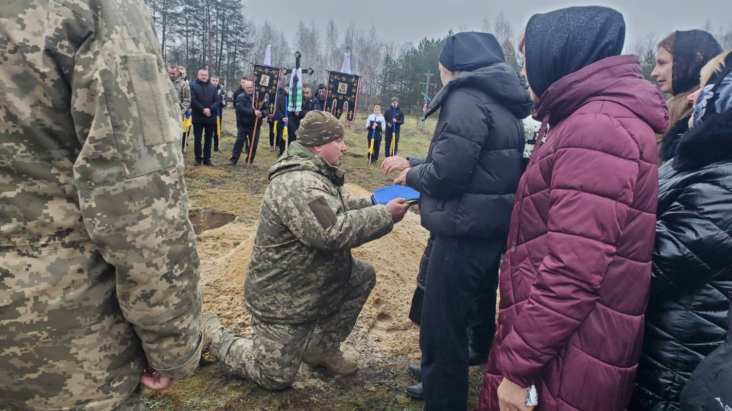Пів року вважали зниклим безвісти: на Волині поховали молодого захисника Миколу Антонюка