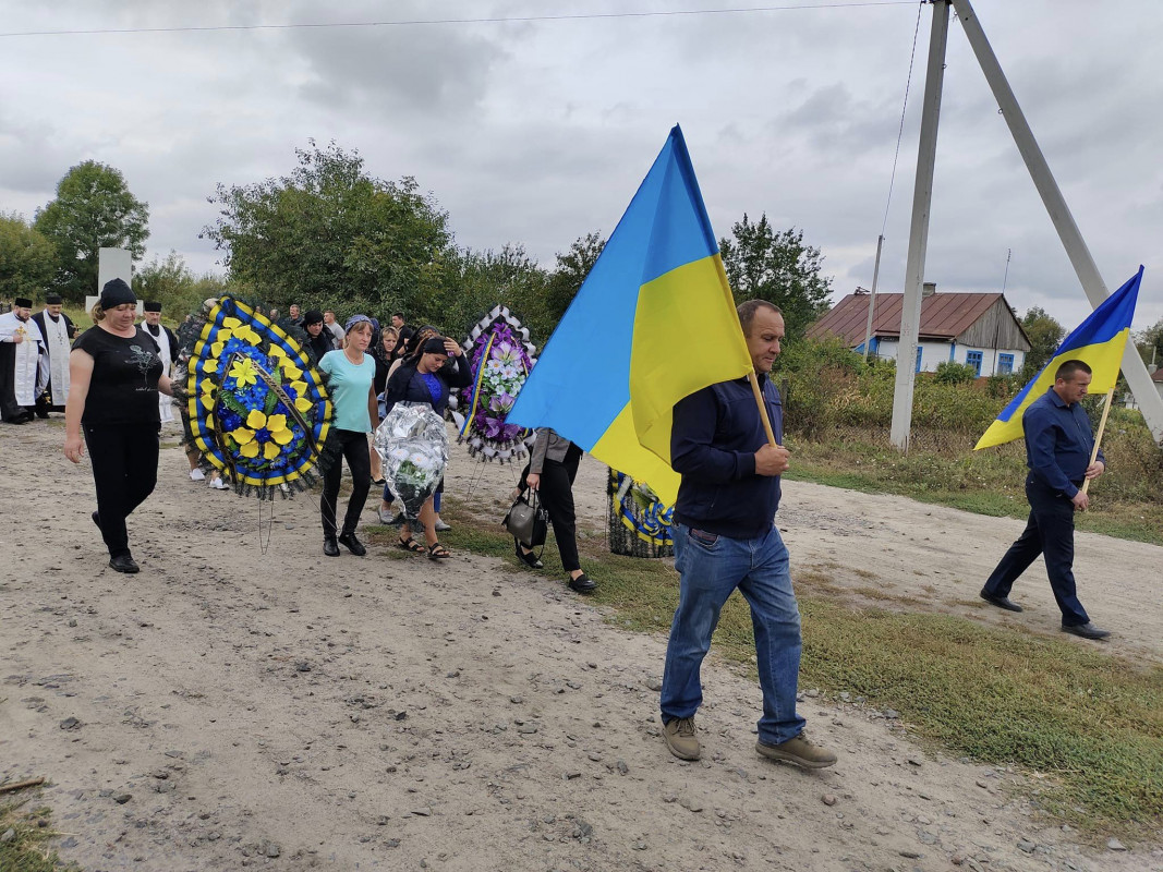 Помер у лікарні від важкої хвороби: на Волині попрощалися з Героєм Ігорем Дубчуком