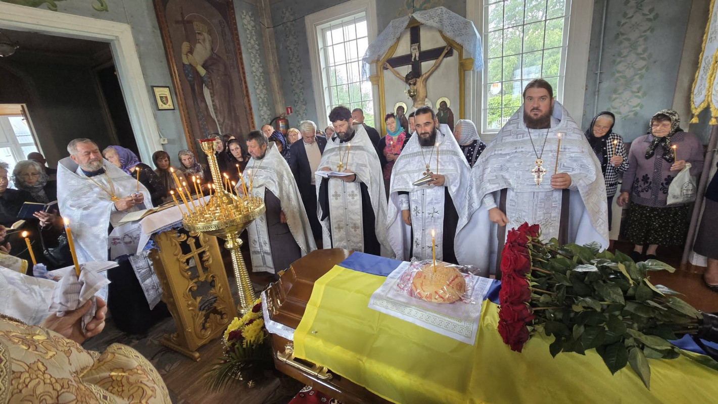 Загинув два роки тому: на Волині попрощалися з 32-річним захисником Сергієм Гальцовим