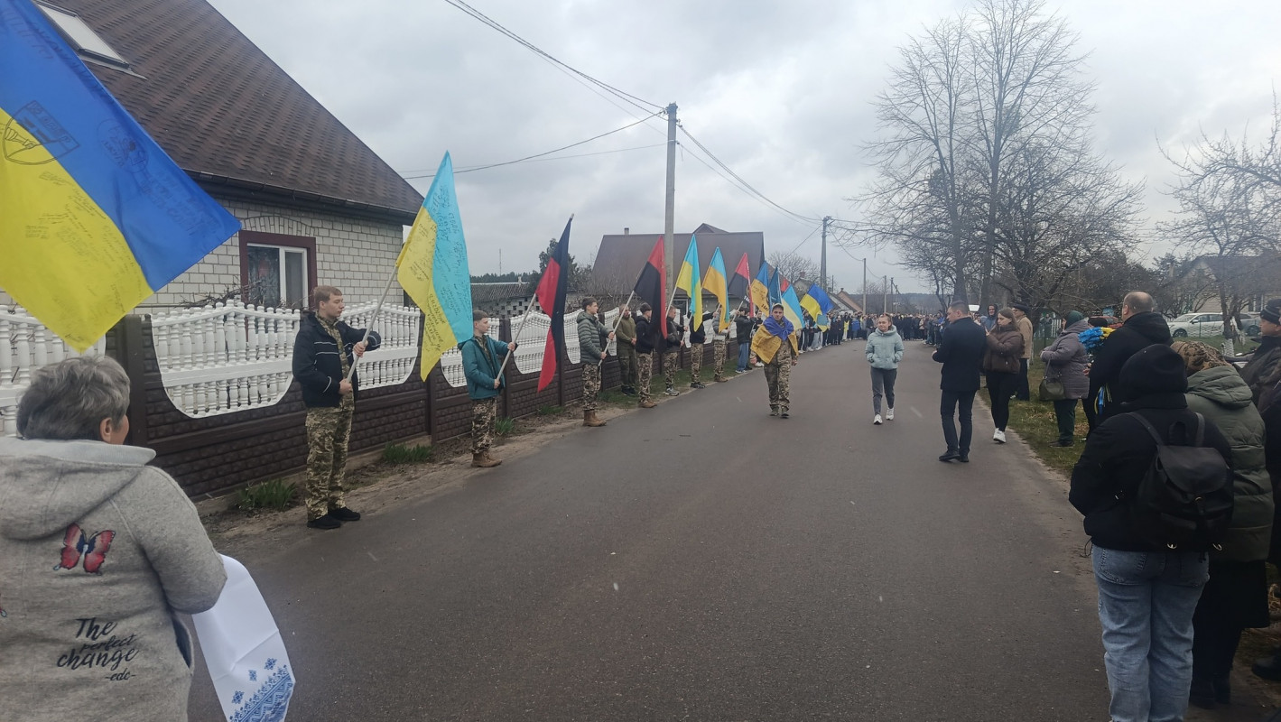 У громаді на Волині зустріли звільненого з полону захисника