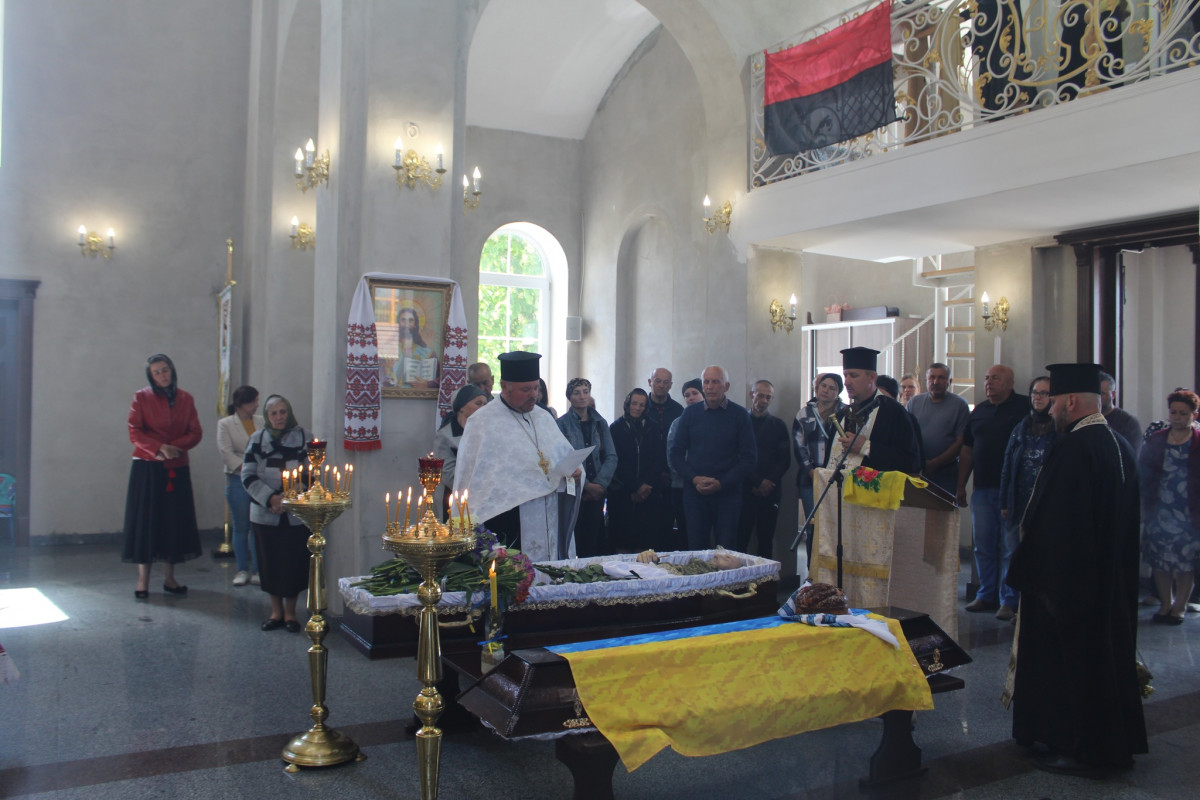 В бою отримав поранення, несумісні з життям: на Волині поховали Героя Сергія Дмитрука