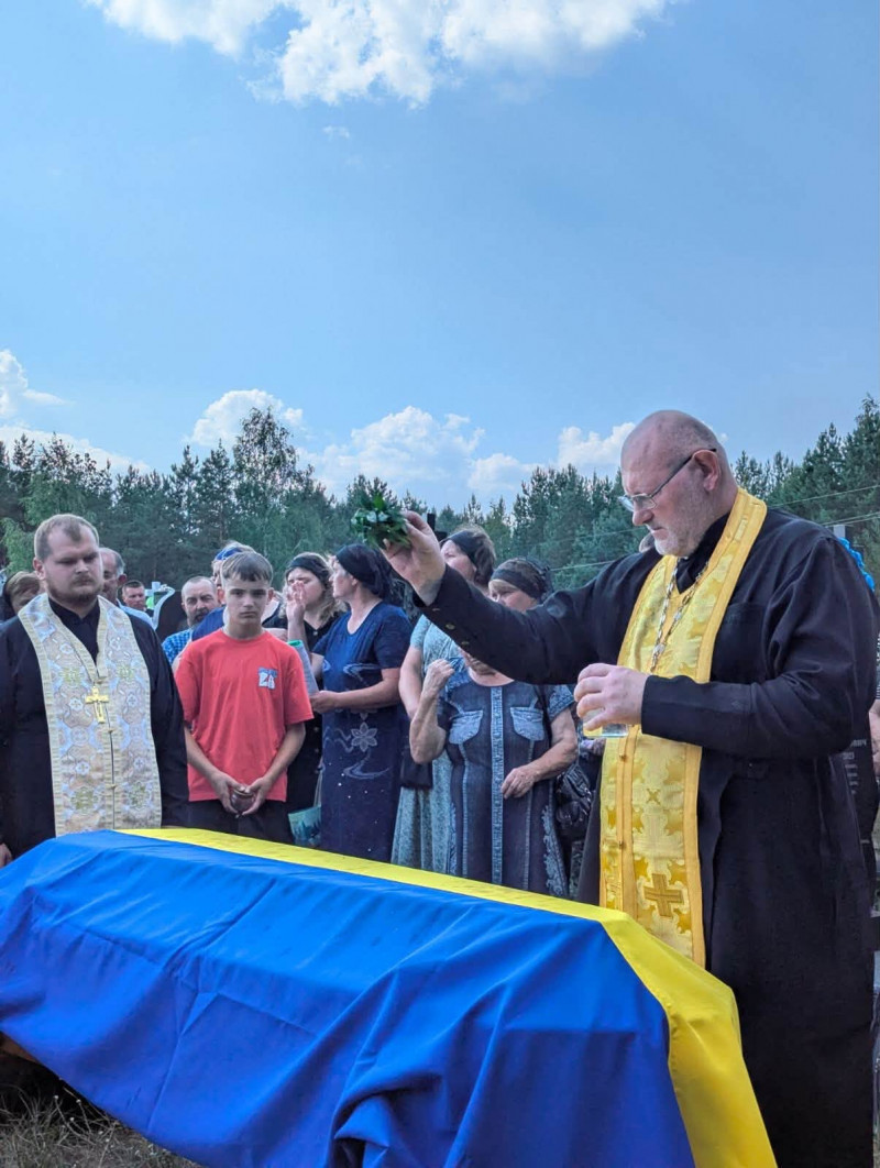 Два роки між надією і болем: на Волині попрощалися із захисником Петром Якимовим