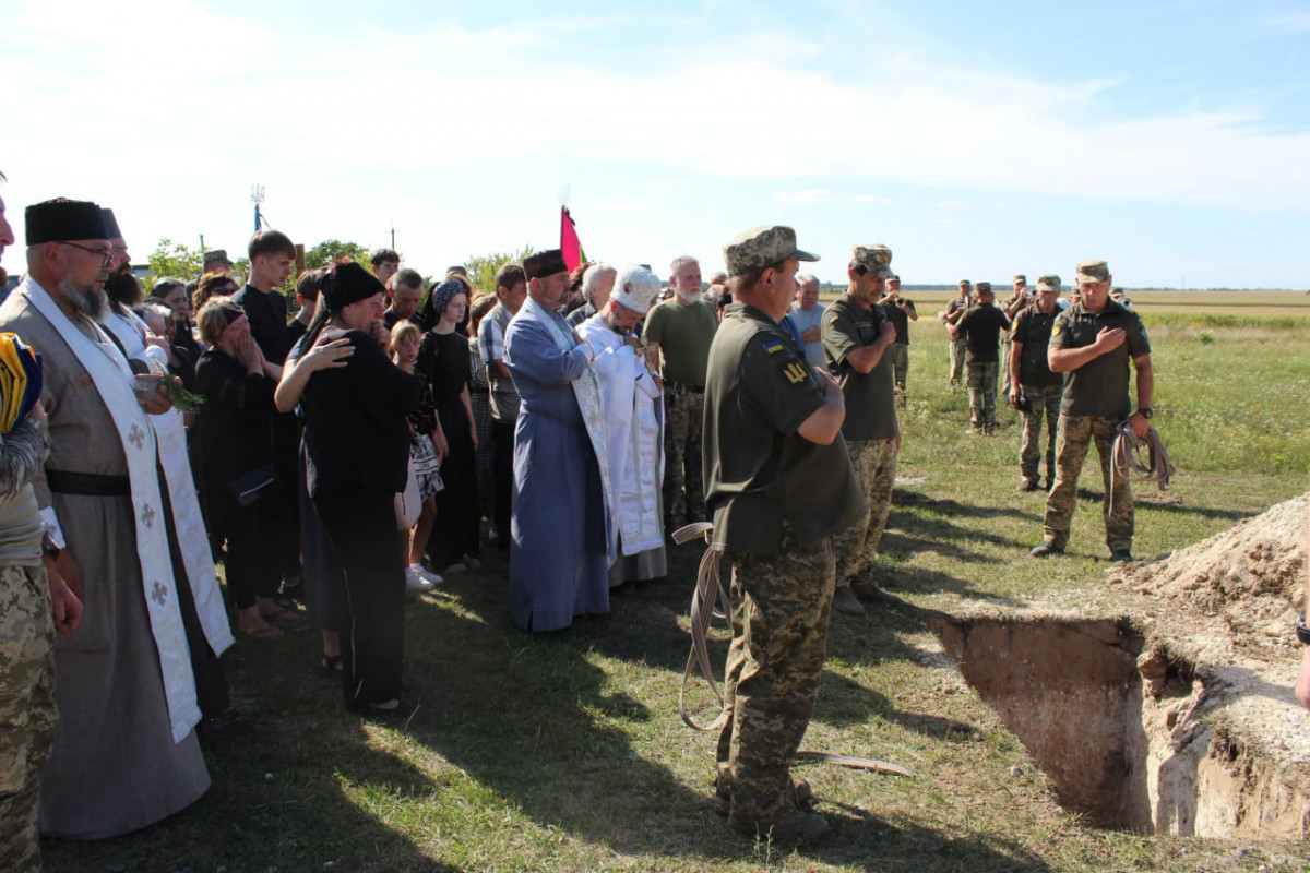 «Він ніколи не жалівся»: волиняни попрощалися із захисником Михайлом Присяжнюком