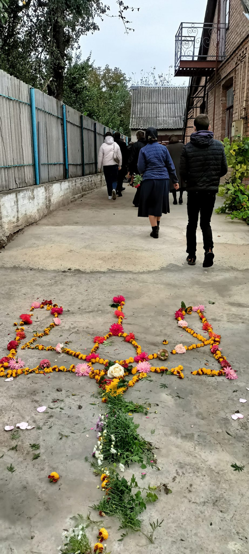 Без батька залишилося четверо дітей: на Волині попрощалися з Героєм Віталієм Сюрхою, який понад рік вважався зниклим безвісти