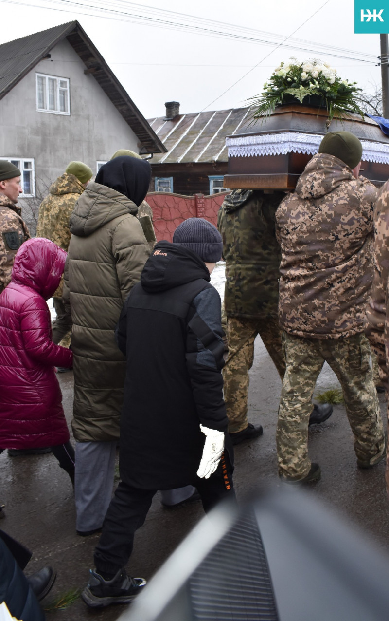 Серце воїна не витримало побаченого й пережитого: на Волині поховали Героя Олександра Куринчука