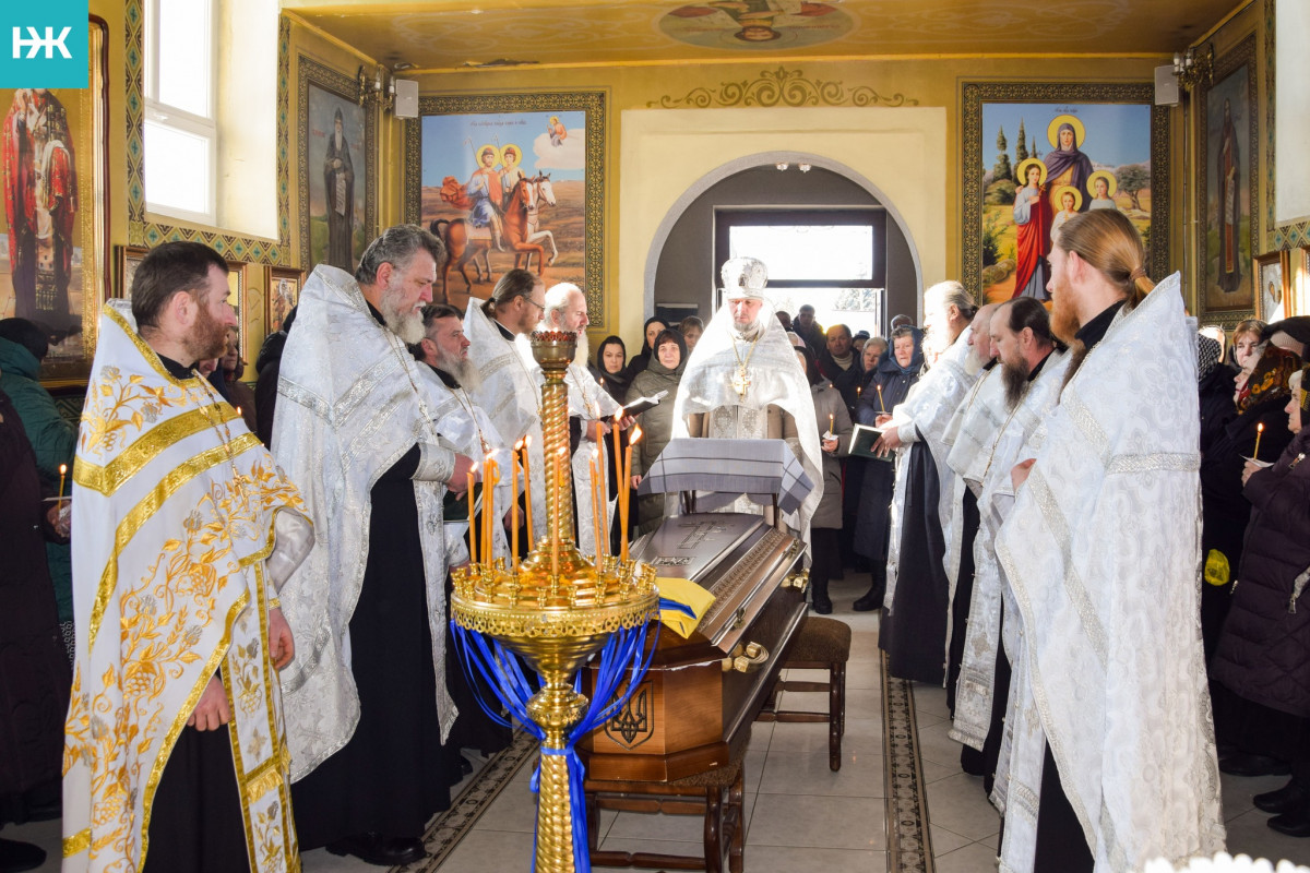 Осиротіли донечка і син: на Волині попрощалися із 43-річним Героєм Віктором Веремійчиком