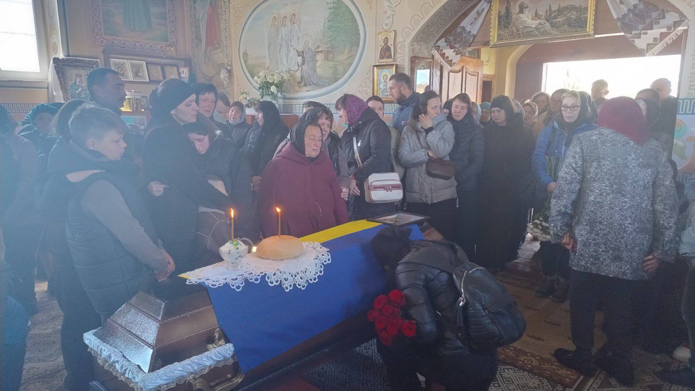 З вересня 2024 року рідні жили надією: на Волині попрощалися із 31-річним Героєм Іваном Фіщуком