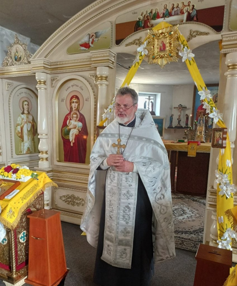 Батько боронить Україну від російських загарбників: на Волині попрощались з Героєм Романом Каденчуком