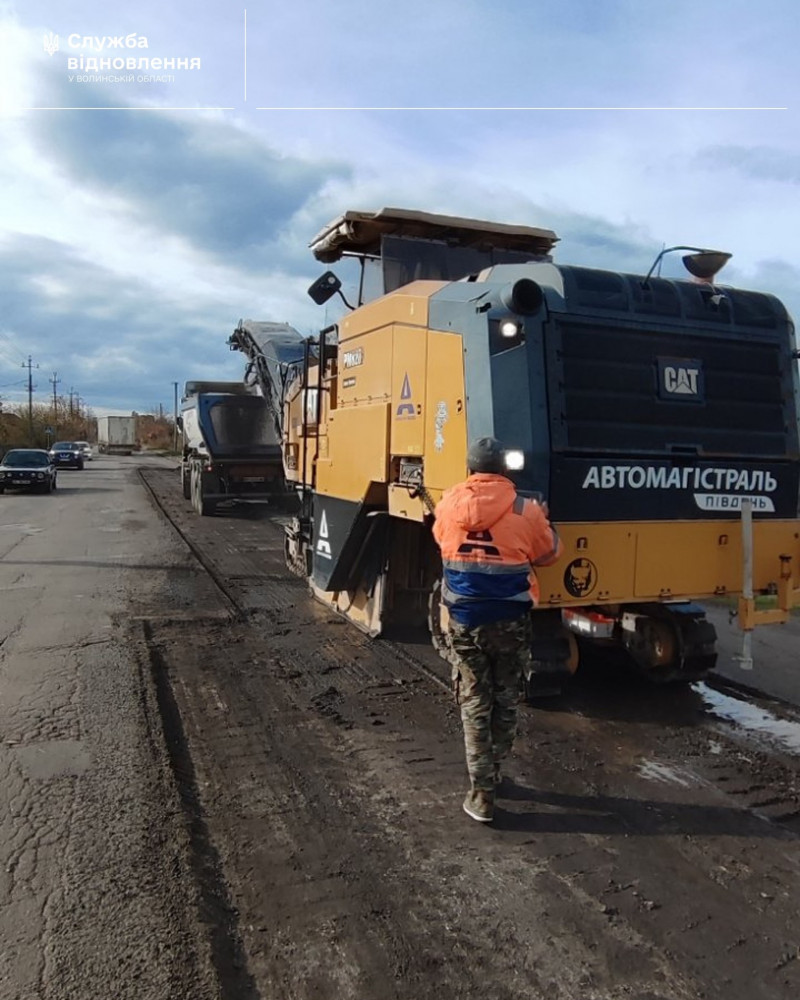 На Волині завершують ремонт найгіршої ділянки дороги Р-15