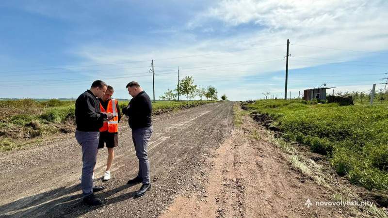 На Волині за 3,5 млн грн ремонтують ділянку дороги