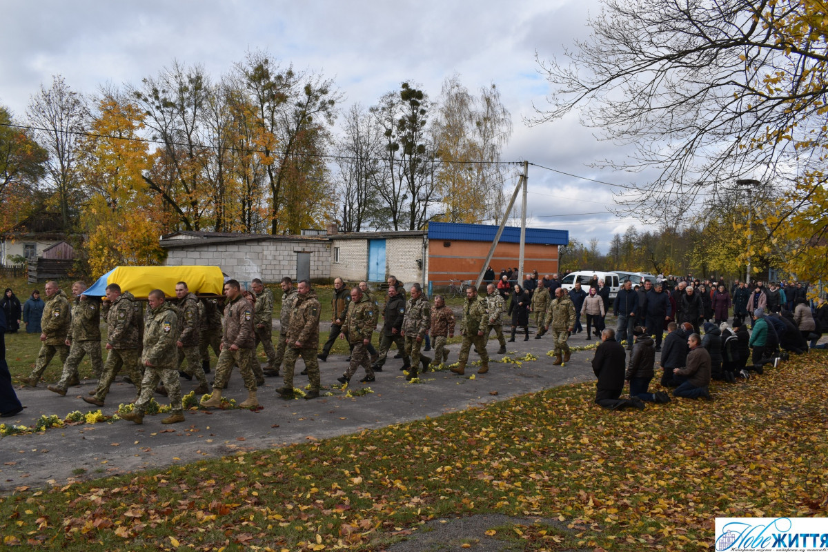 Рік очікувань і пошуків закінчився трагічною звісткою: на Волині попрощалися із Героєм Миколою Плясуном