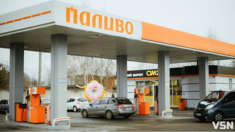 Мережа АЗК «Паливо» та «Рух» знижує ціни на пальне у вихідні на Волині та Рівненщині