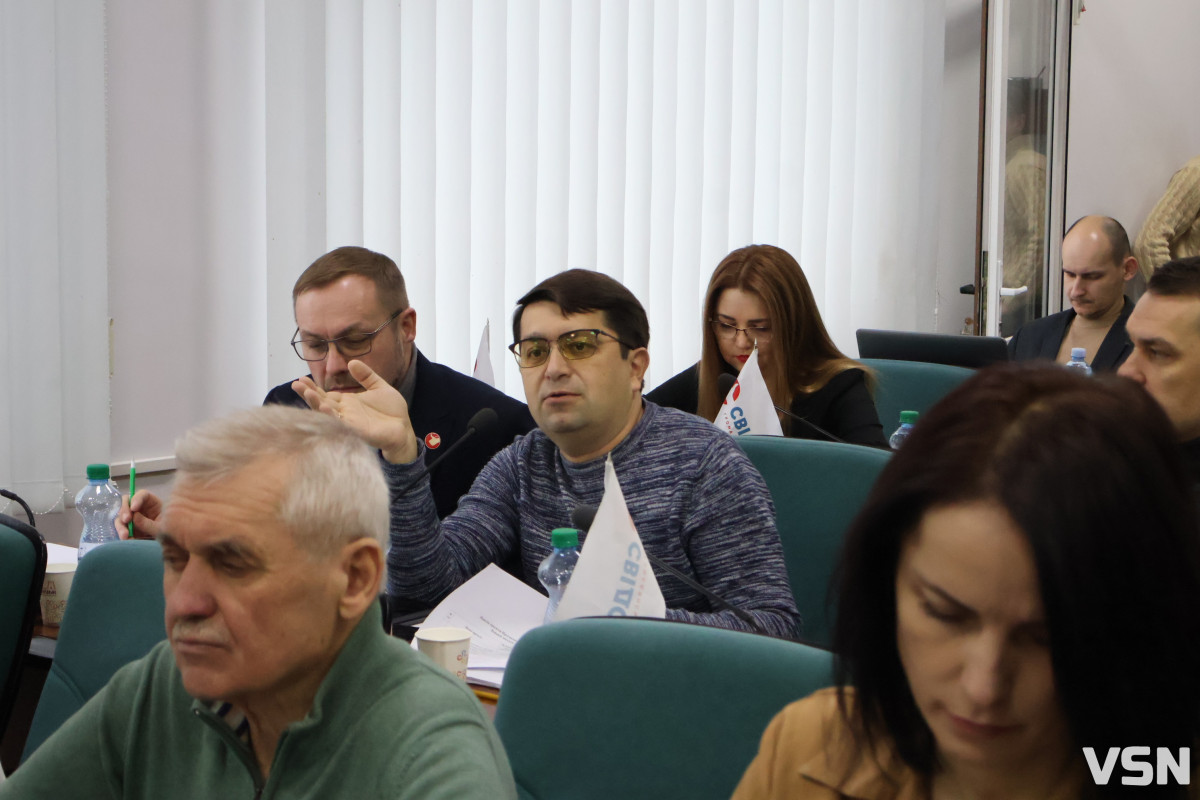 Остання сесія 2025 року у Луцьку: ключові тези та рішення. Фоторепортаж