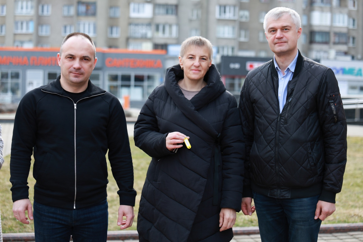 Чотири громади Волині отримали нові автобуси для учнів