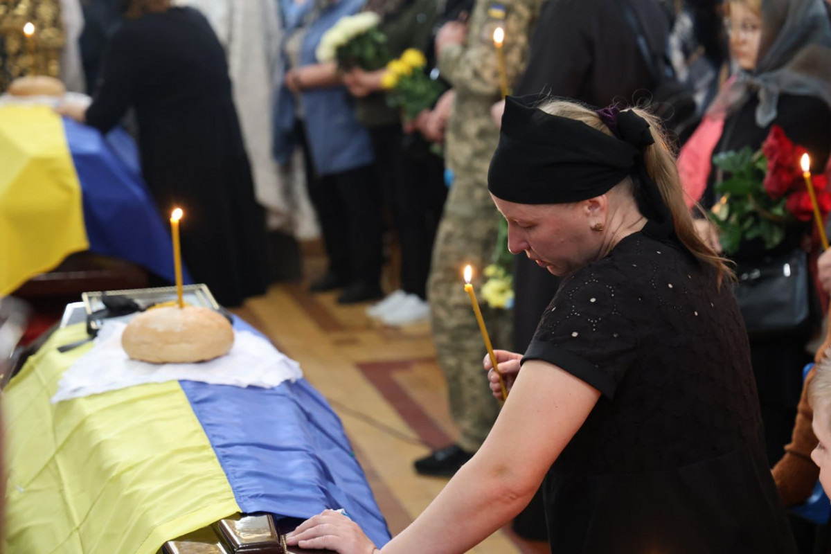На Волині попрощалися з Героями Олександром Махновцем та Валерієм Максимчуком
