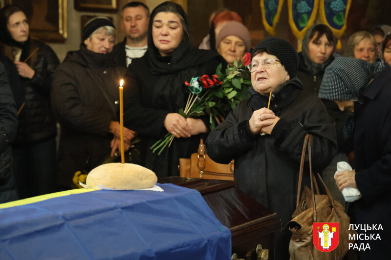 Навіки 52: у Луцьку попрощалися із захисником України Юрієм Андрійчуком
