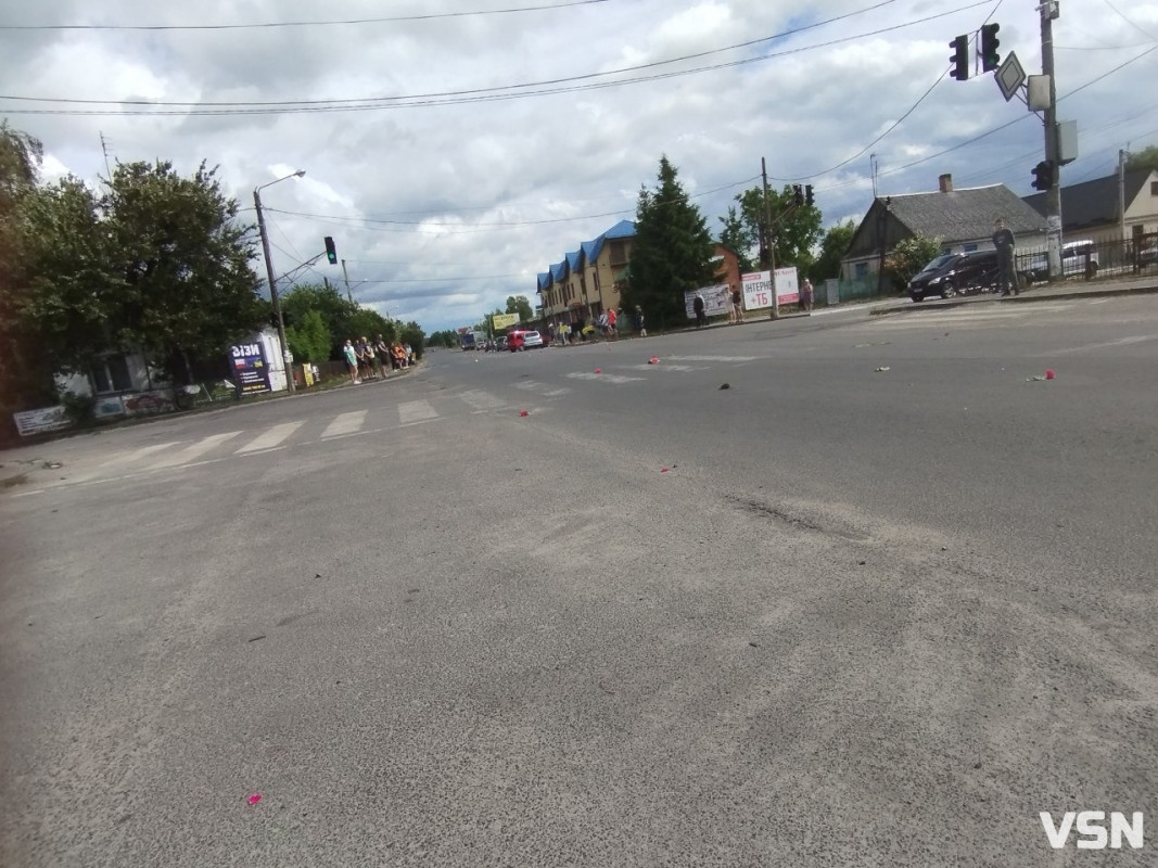 Двоє дітей втратили батька: на Волинь востаннє повернувся Герой Сергій Хом'як