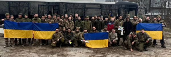 Відбувся черговий великий обмін: Україна повернула ще 140 полонених