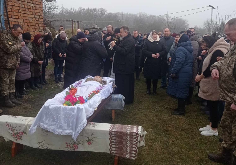 Трагічний день: на Волині попрощалися із Героєм Юрієм Вишневським