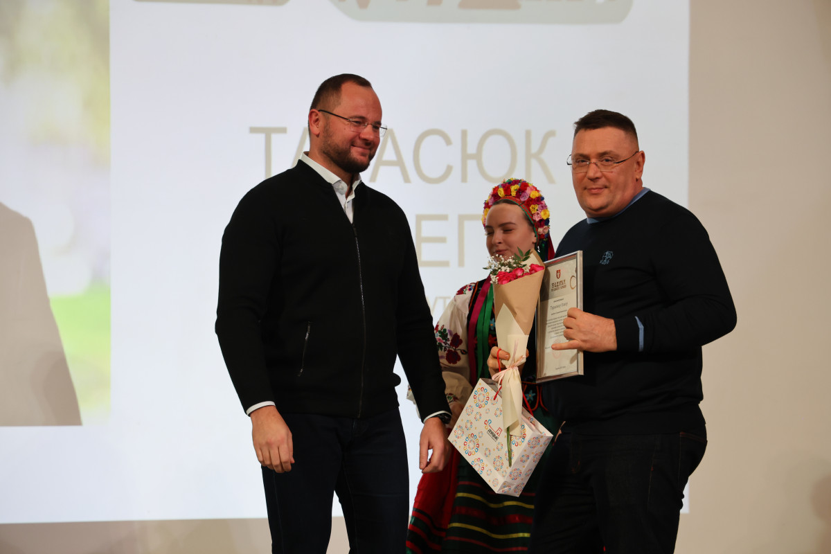 У Луцьку нагородили депутата Олега Тарасюка за вагомий внесок у розвиток громади