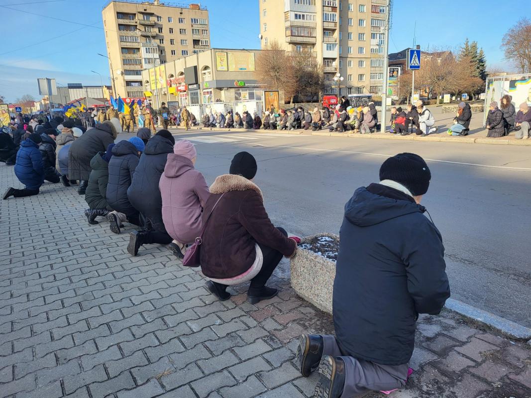 Не встиг відзначити 30-річчя: на Волині прощалися з молодим Героєм Богданом Степанюком