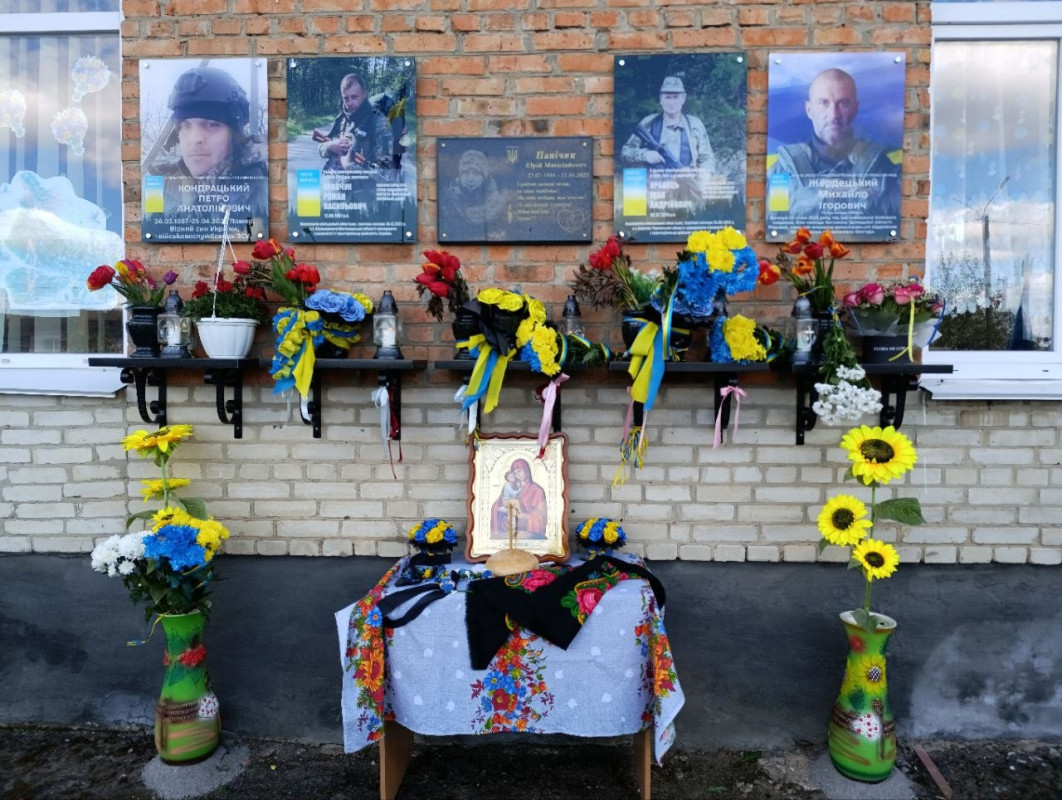 На Волині відкрили меморіальні дошки землякам-захисникам