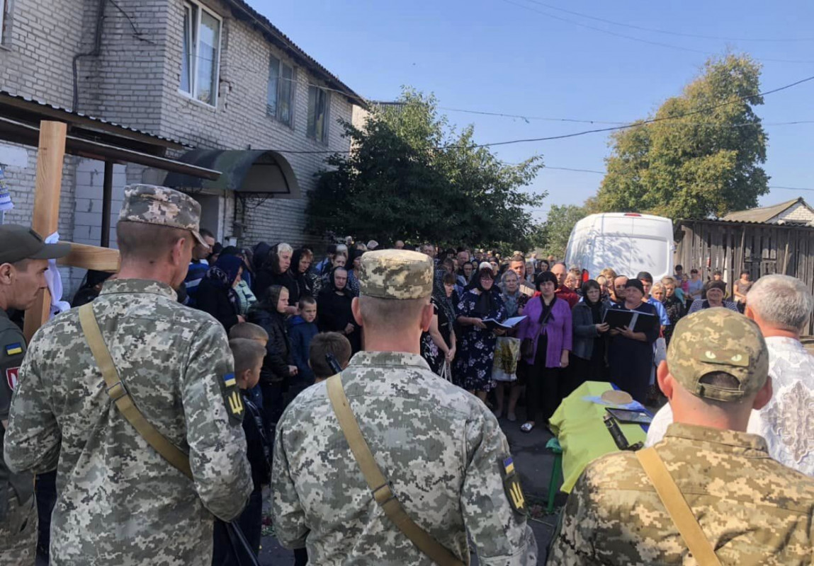 Надія не виправдалась: на Волині попрощались із Героєм Сергієм Абрамчуком, який вважався зниклим безвісти