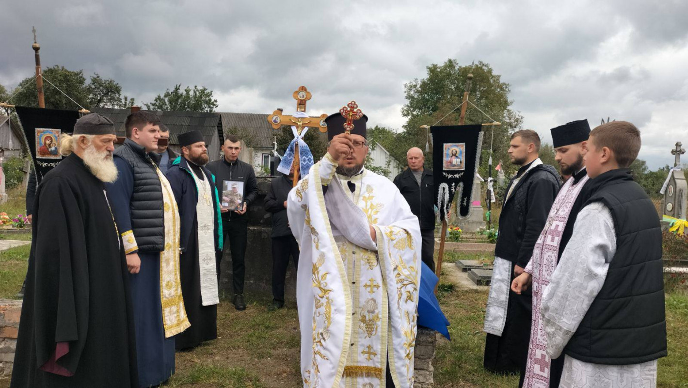 Назавжди 49: на Волині попрощалися з Героєм В'ячеславом Лошаком