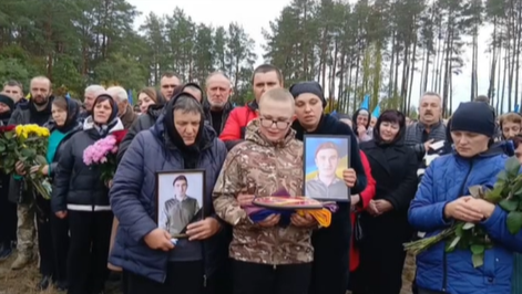 «Жив дітьми і для дітей, та не встиг набути татом»: на Волині попрощались з Героєм Олександром Пугачем