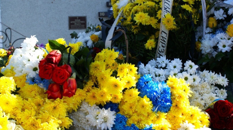 У громаді на Волині попрощалися із 23-річним розвідником «Азова» Назаром Поліщуком