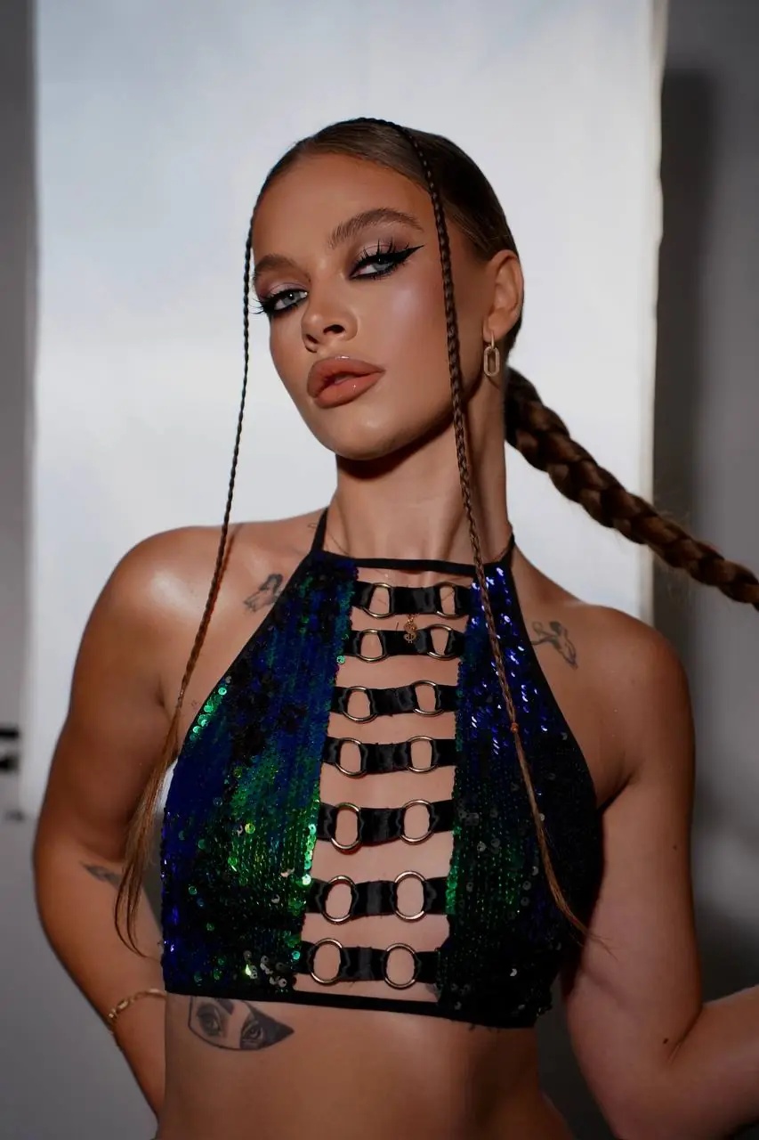 «Я вчу жінок любити себе»: історія тренерки з Волині, яка змінює життя танцями. Фото