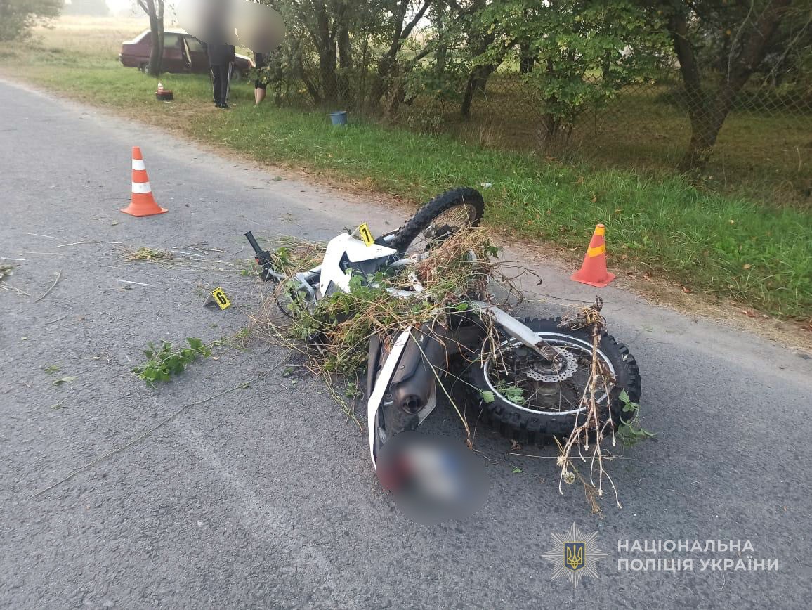 На Волині 11‑класник на мотоциклі розбився на смерть
