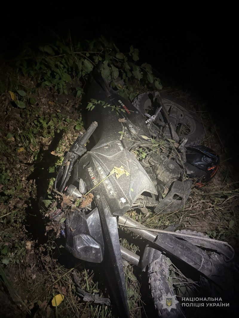 У Луцькому районі мотоцикліст збив пішохода: чоловік загинув на місці
