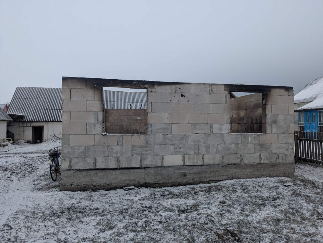 Пожежа знищила оселю багатодітної родини на Волині: потрібна допомога