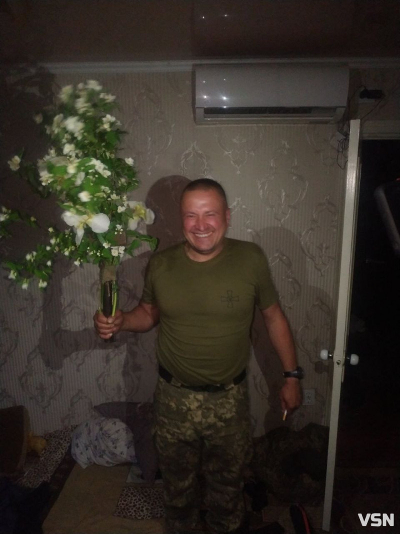 Прощаючись після відпустки з рідними, серцем відчував, що додому живим уже не повернеться: спогади про волинського Героя Володимира Душука