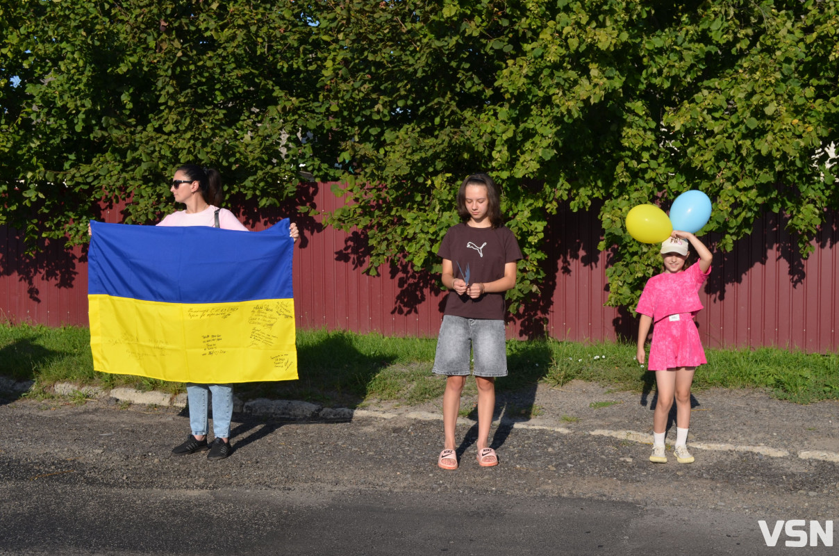 Герой повернувся додому: у громаді на Волині зустріли звільненого з полону Сергія Тимошука