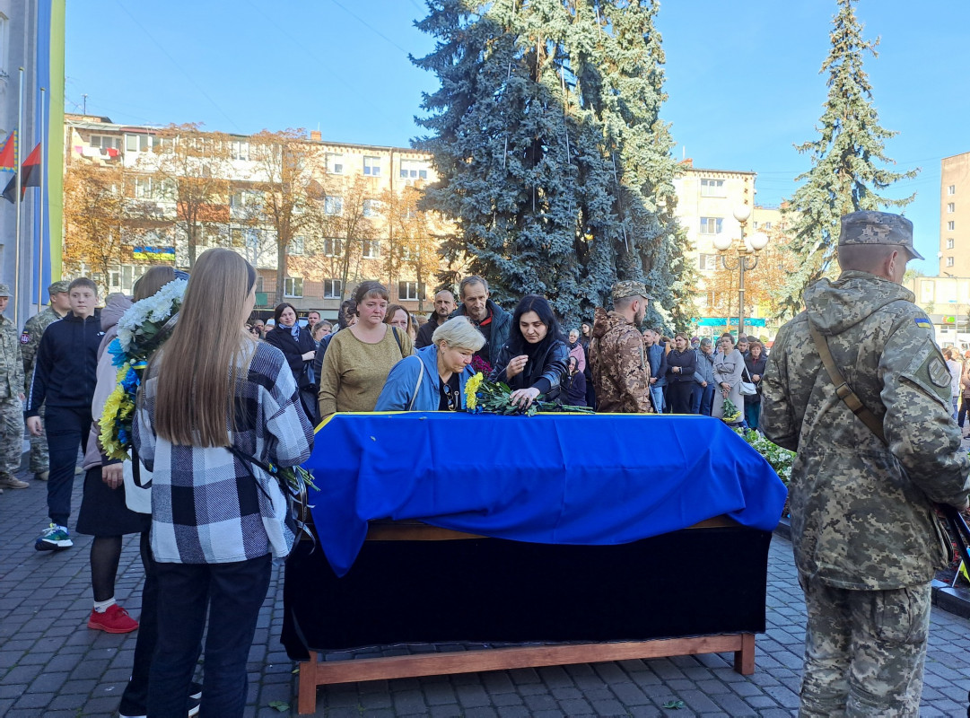 Перед останнім бойовим завданням подзвонив мамі: на Волині попрощалися з 24-річним Героєм Олексієм Жалаєм