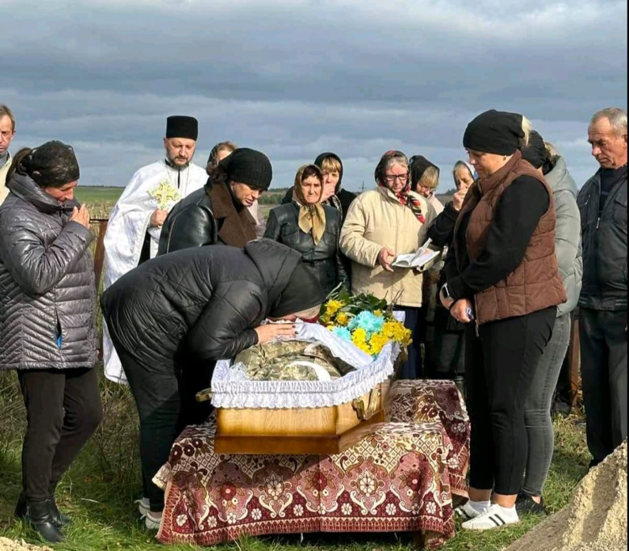 Загинув у відпустці у результаті ДТП: у рідному селі на Волині з почестями поховали воїна Олега Тананайка